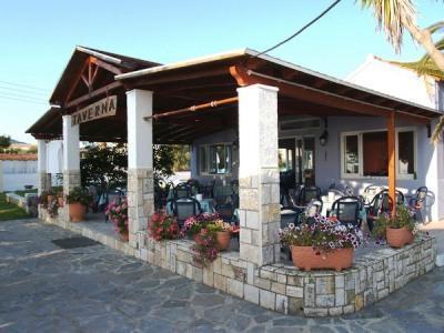 Margarita Beach Hotel Agia Marina Екстериор снимка