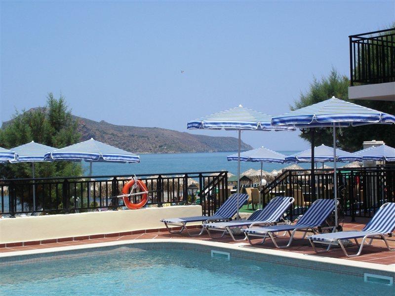 Margarita Beach Hotel Agia Marina Екстериор снимка